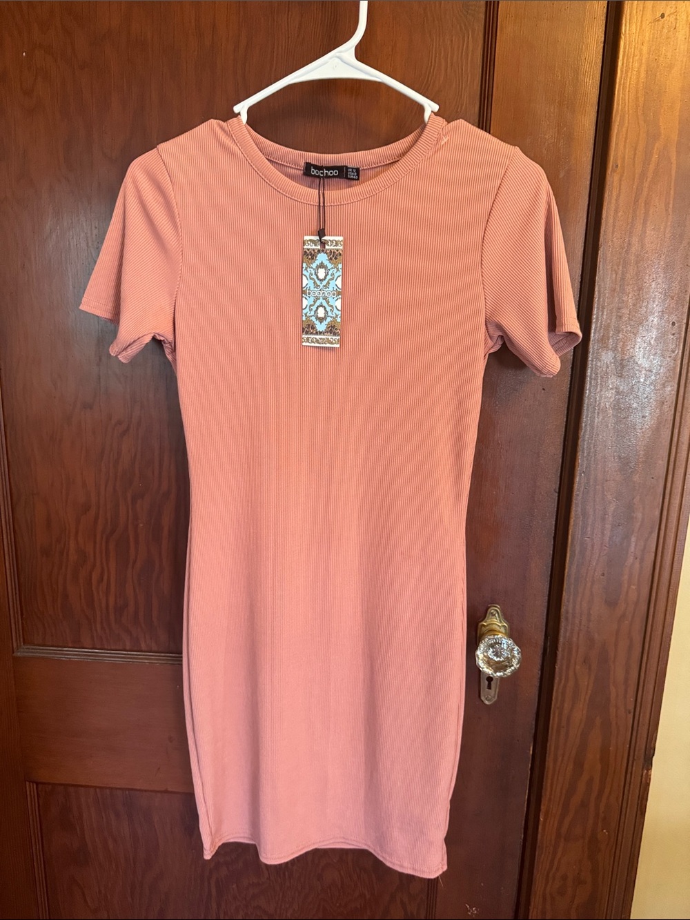 Boohoo Ribbed Short Sleeve Bodycon Dress - Rose Clay